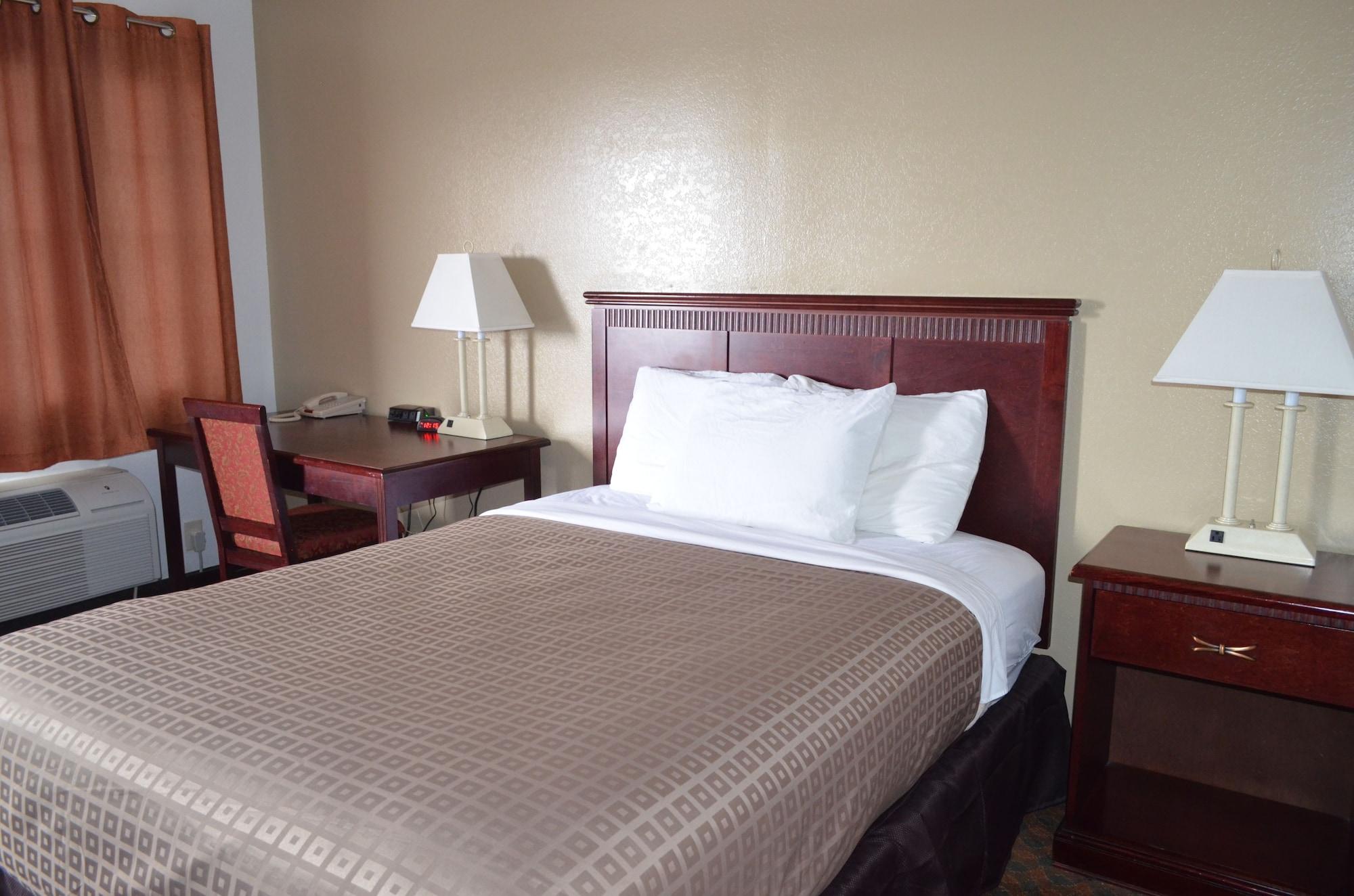 National 9 Mount Nebo Motel Nephi Exterior photo