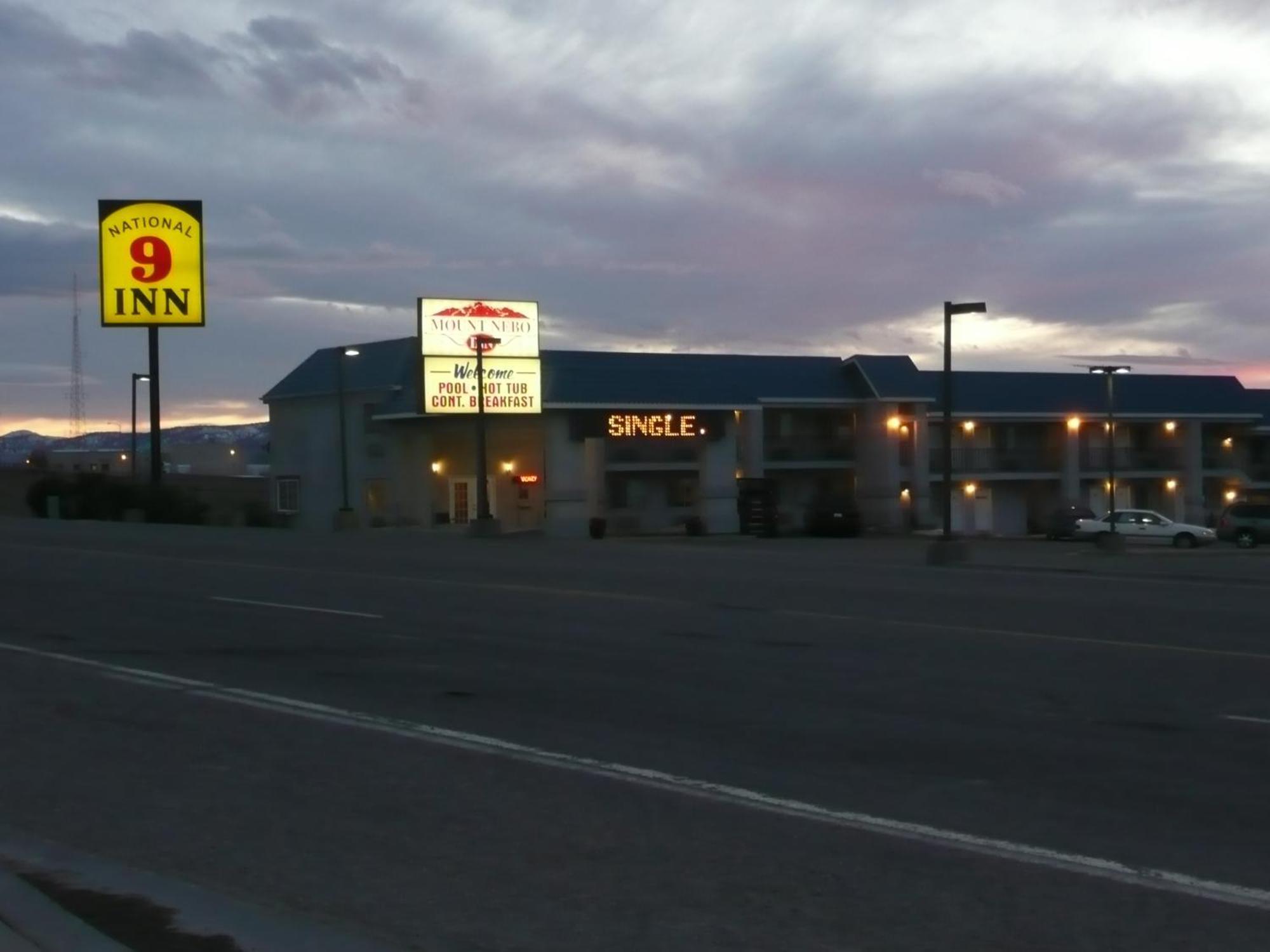 National 9 Mount Nebo Motel Nephi Exterior photo